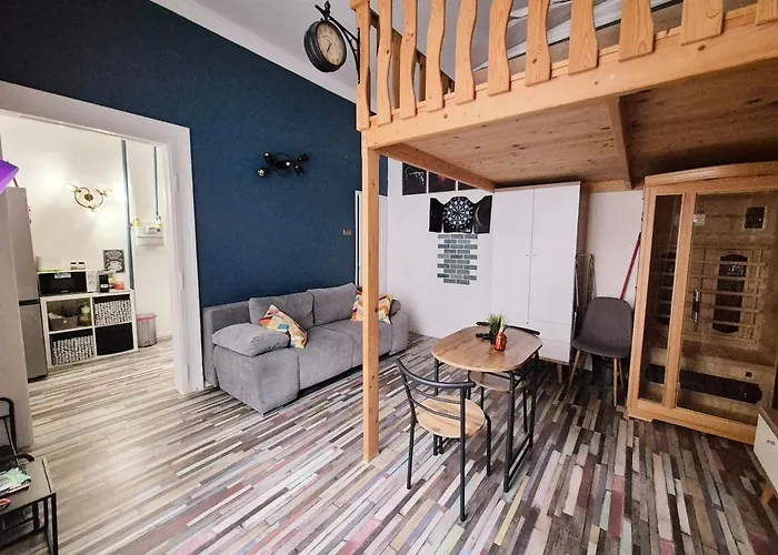 Loft&Steam - Designer Studio With Sauna & Ac