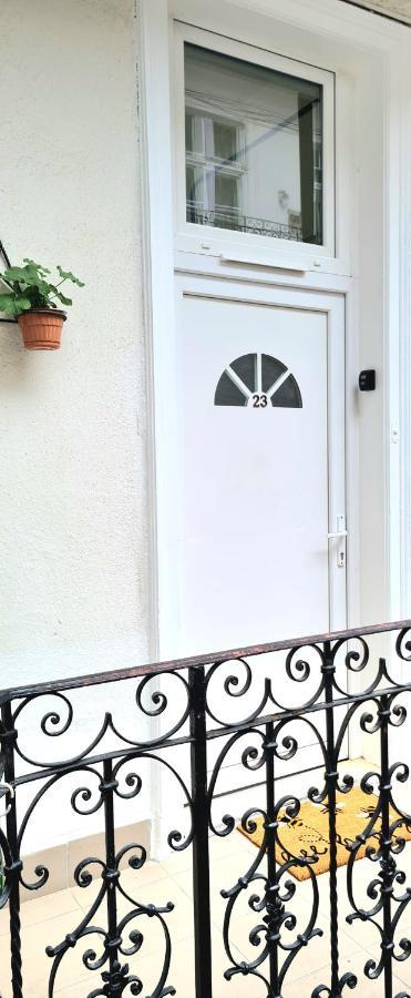 Apartament Loft&steam - Designer With Sauna & Ac Budapesta